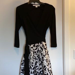 DVF classic wrap dress size 8